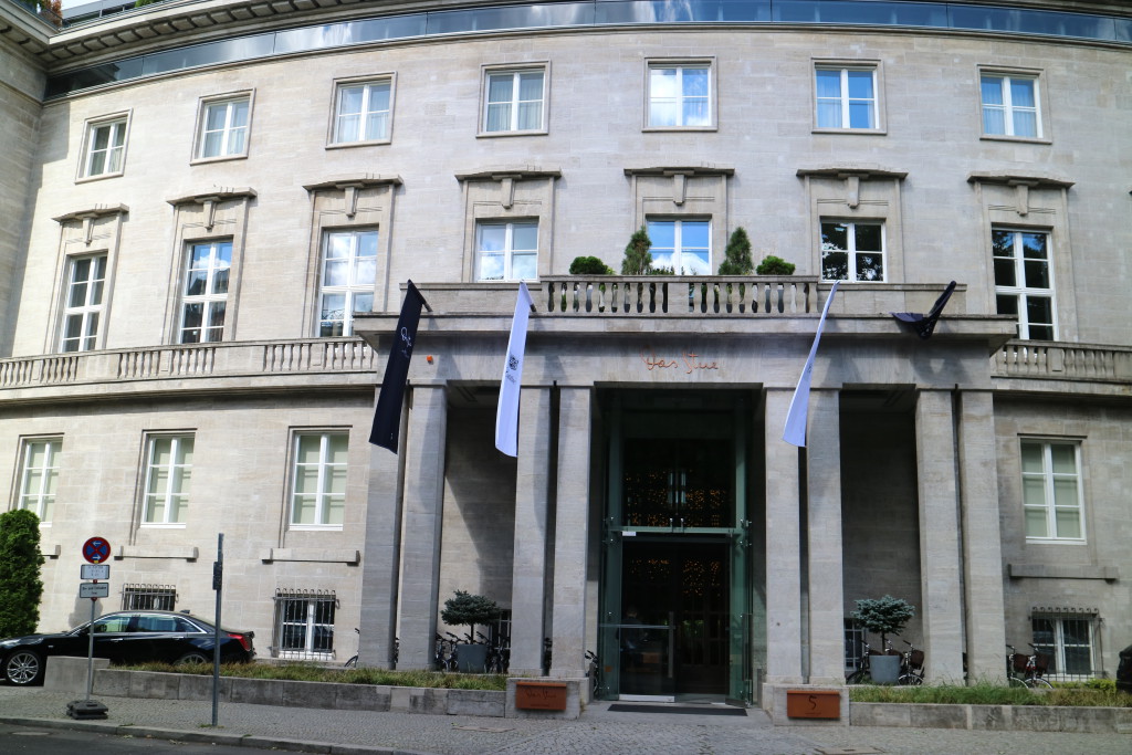 Das Stue Hotel in Berlin, Five star luxury, great food, spa, restaurant. Michelin star, Tiergarten