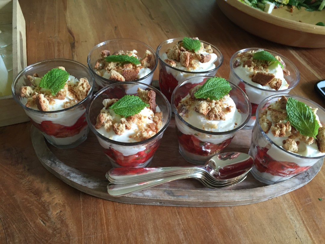 Ideal simple and easy dessert, good to prepare upfront and sure all will like it