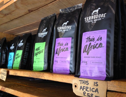 offers a wide range of different blends, such as This is Africa, the Great Dane, Mac espresso or Organic